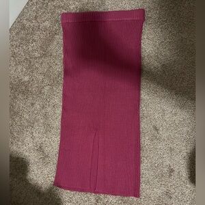 Ribbed Skirt w/ Front Slit